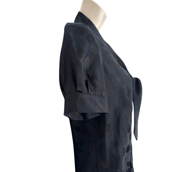 Pendleton Women's Silk Blend Polka Dot Front Tie Short Sleeve Blouse Black Sz 4 - Picture 7 of 8